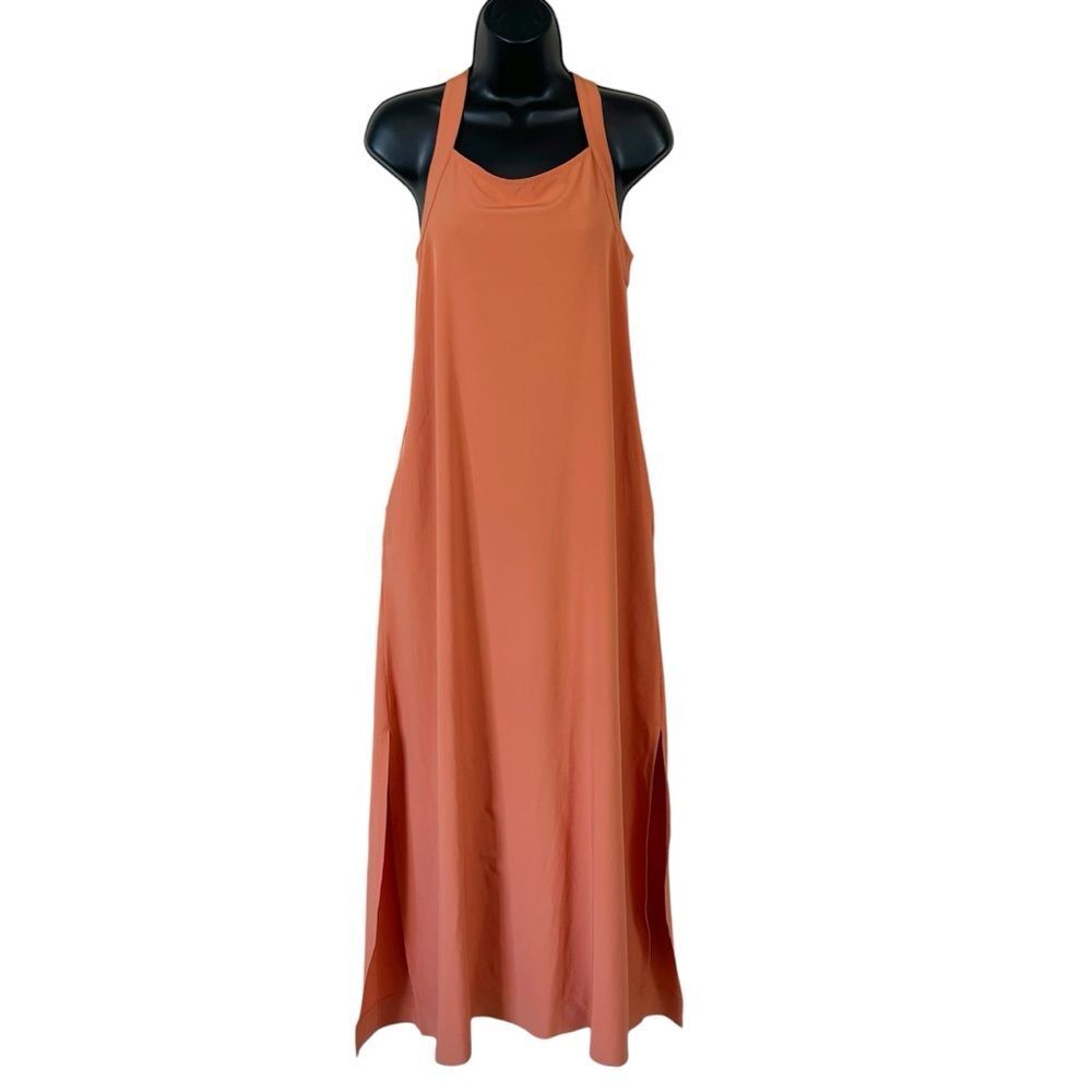 Athleta Arrival Dress in Color Sunbaked Clay